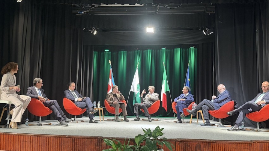 Arona, partecipato incontro per gli “Stati Generali dell’Economia”